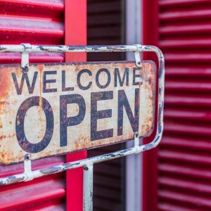 Photo of a rusty-welcome-sign